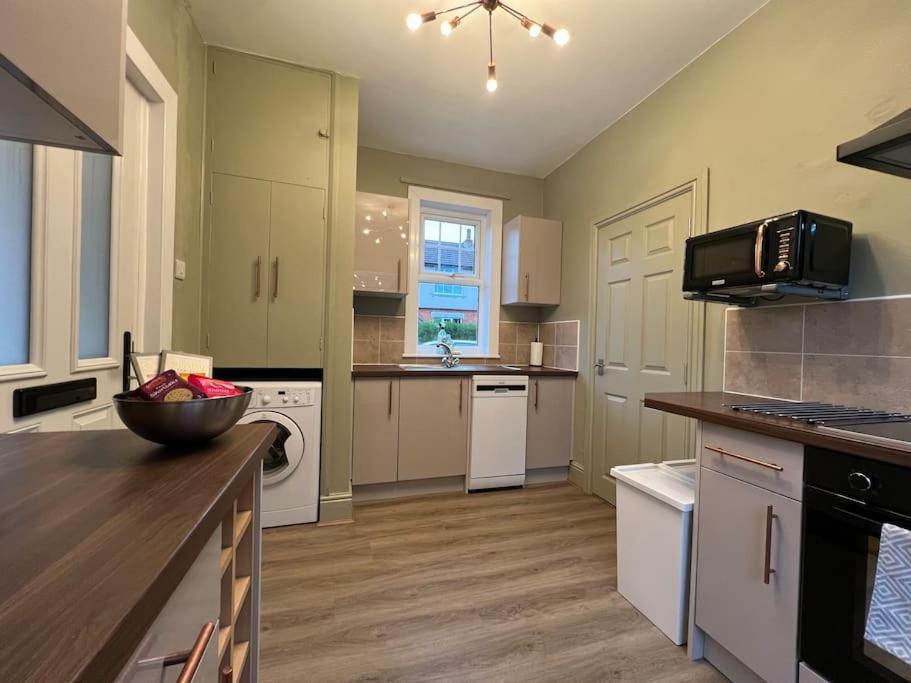 The Rose- Grd Floor, 2-5 Beds, Smarttv, Uni, Tram, M250 Fibre Διαμέρισμα Νότιγχαμ Εξωτερικό φωτογραφία